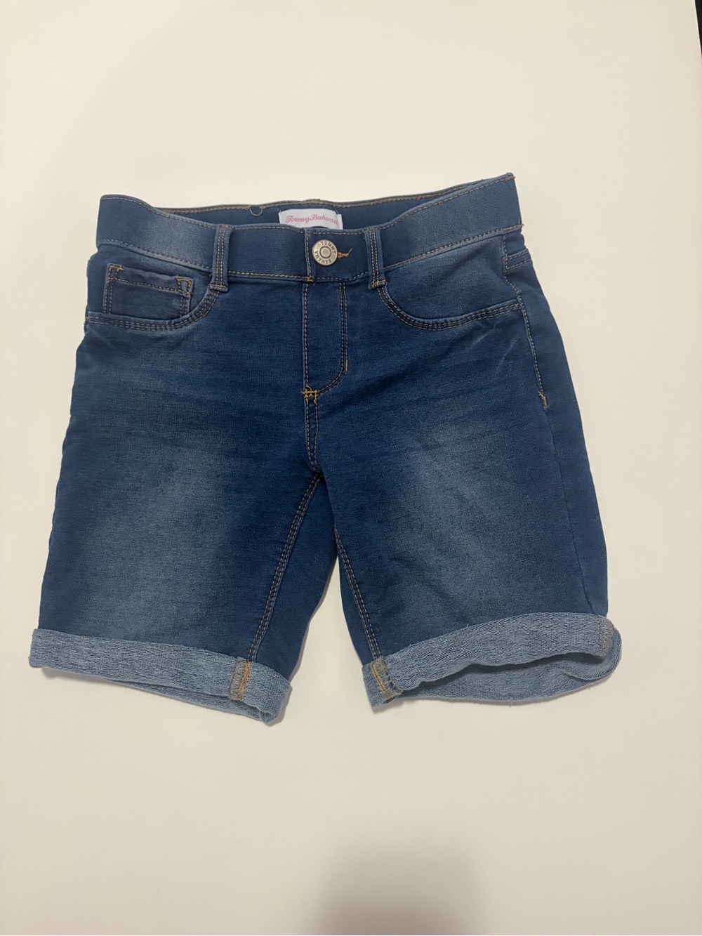 Stretch jean shorts